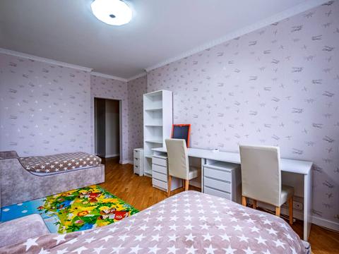 квартира за адресою Миколи Бажана просп., 10