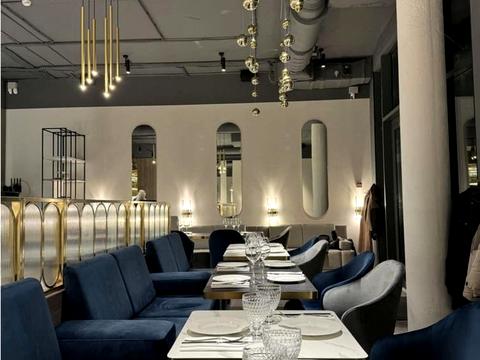 коммерческая по адресу Андрея Верхогляда ул. (Михайла Драгомирова), 17-В