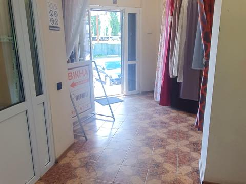 комерційна за адресою Авіаконструктора Антонова вул., 34