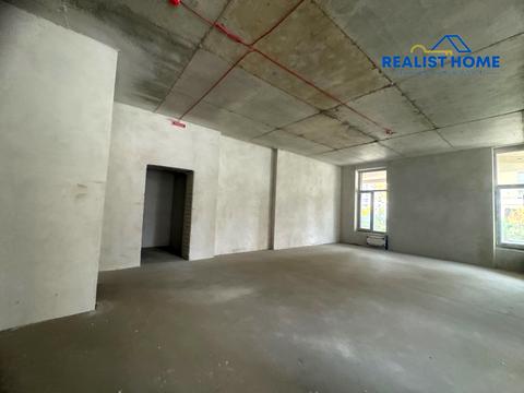 коммерческая по адресу Радісна, 4