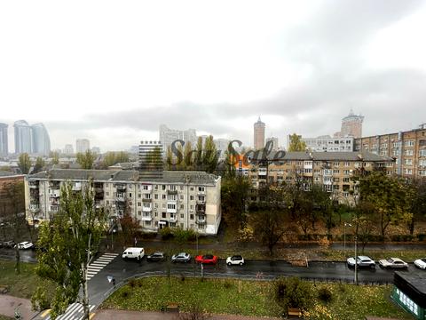 квартира по адресу Леси Украинки бульв., 36/10