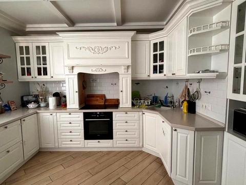 квартира по адресу Василия Симоненко ул., 5-А