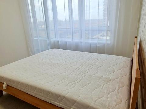 квартира по адресу Олександра Олеся ул., 5-А