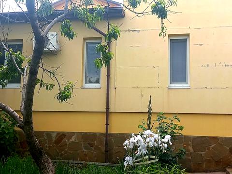 будинок за адресою Центральна