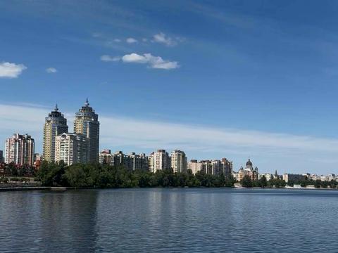 квартира за адресою Володимира Івасюка просп. (Героїв Сталінграду), 22