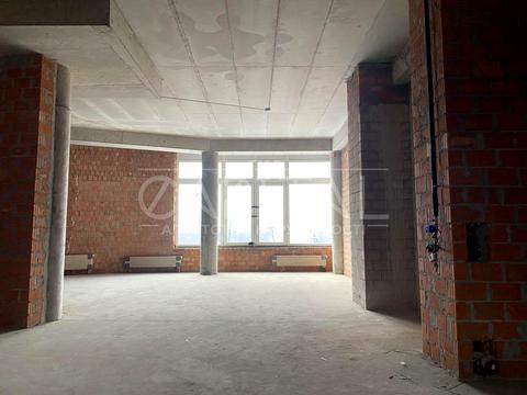 комерційна за адресою Зарічна вул., 2