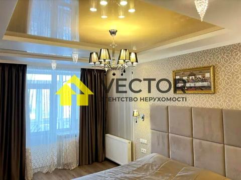квартира за адресою Небесної Сотні вул. (Леніна), 79а