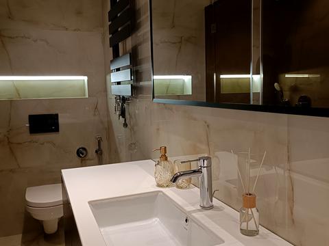 квартира за адресою Під Дубом вул. (Космонавтів), 26