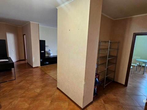 квартира за адресою В'ячеслава Чорновола вул., 20