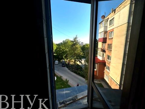 квартира за адресою Степана Бандери просп., 16