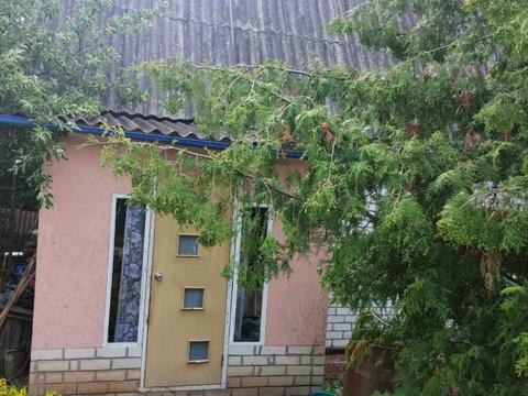 будинок за адресою Центральна, 27 а