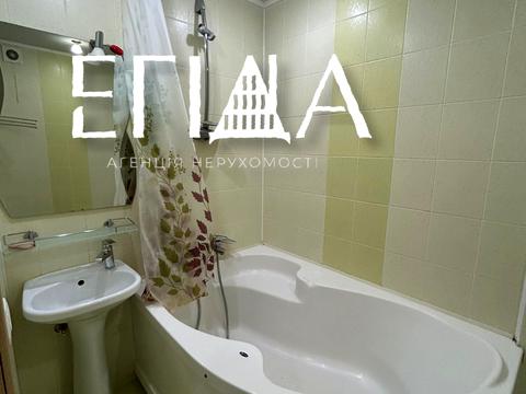 квартира за адресою Юрія Олефіренка вул., 18/21