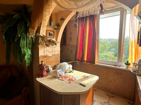квартира за адресою Урожайна вул., 19а