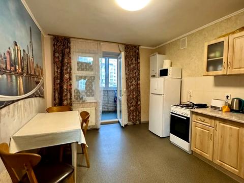 квартира за адресою Миколаївська вул., 23