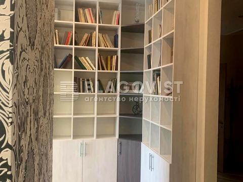 квартира за адресою Почайнинська вул., 70