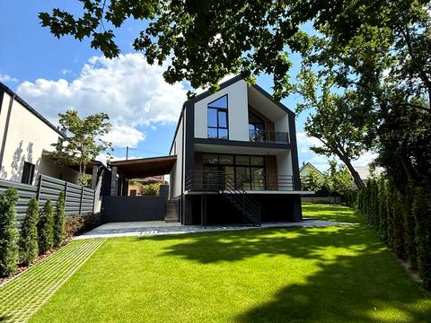 будинок за адресою Академічна вул.