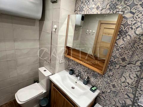квартира за адресою Борщагівська вул., 12