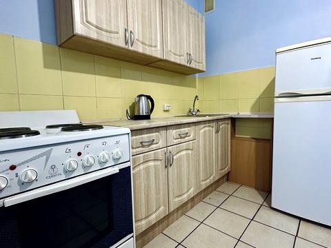 квартира за адресою Академіка Глушкова просп., 15