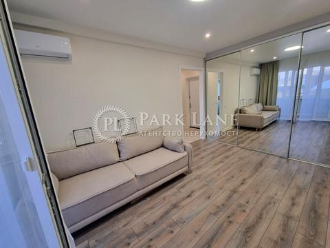 квартира за адресою Київ, Велика Васильківська вул. (Червоноармійська), 145/1