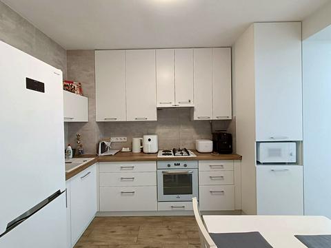 квартира за адресою Радистів вул., 34