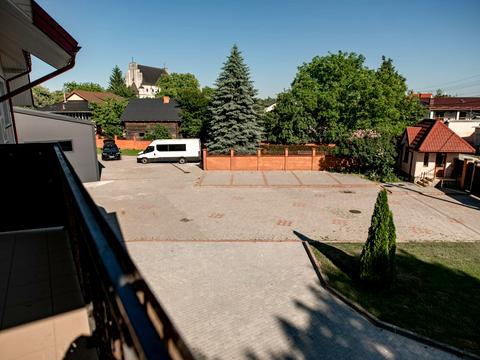 коммерческая по адресу Евгения Чикаленко ул., 26