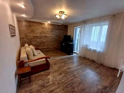 квартира за адресою Грищенка вул., 18
