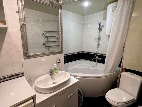 квартира за адресою Соборности Украины, 233