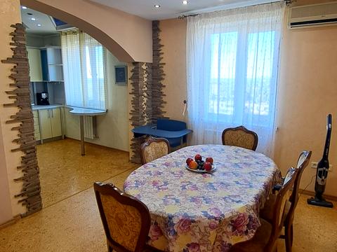 квартира за адресою Павла Глазового вул. (Балакіна), 8