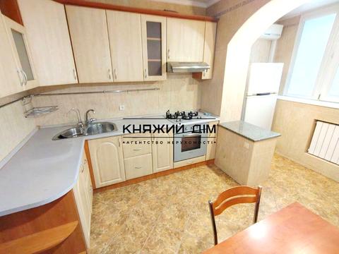 квартира за адресою Бориса Гмирі вул., 9-Б