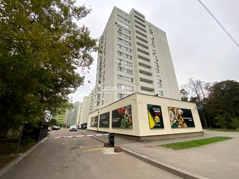квартира за адресою Миколи Хвильового вул., 1