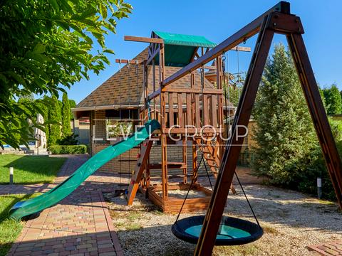 будинок за адресою Лісова