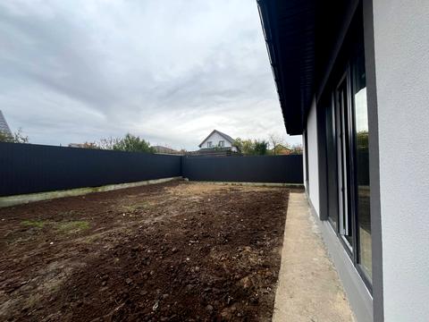 дом по адресу с. Шевченково, лікарська