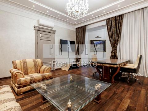 комерційна за адресою Шота Руставелі вул., 3