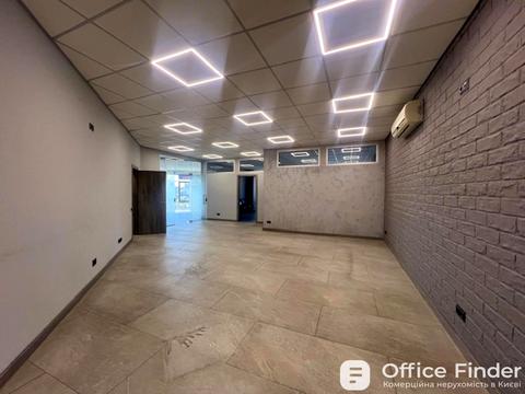 комерційна за адресою Велика Васильківська вул. (Червоноармійська), 72-А