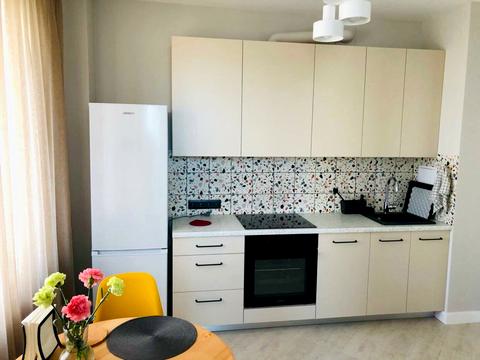 квартира за адресою Академіка Булаховського вул., 5-В