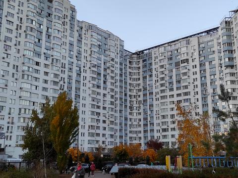 квартира за адресою Миколи Бажана просп., 16