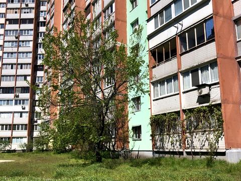 квартира за адресою Каштанова вул., 15