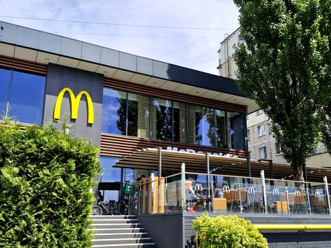 квартира за адресою Героїв Космосу вул., 7