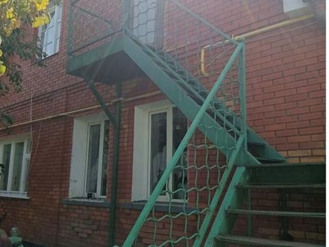 будинок за адресою Ньютона вул.