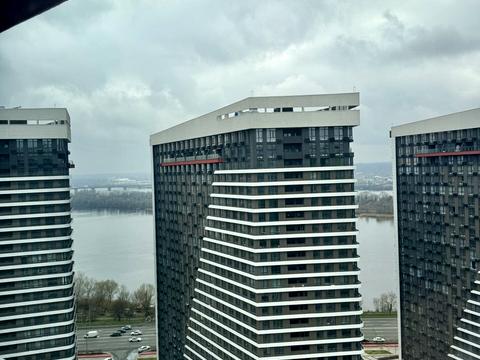 квартира за адресою Причальна вул., 12