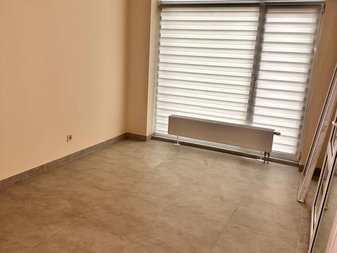 комерційна за адресою Ломоносова, 40