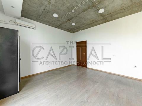 комерційна за адресою Менделєєва вул., 37