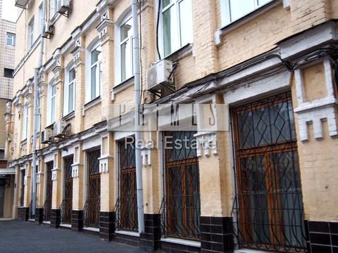 комерційна за адресою Велика Васильківська вул. (Червоноармійська), 77