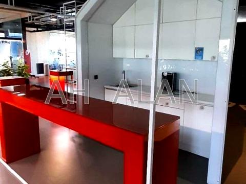 комерційна за адресою Вацлава Гавела бульв. (Івана Лепсе), 6