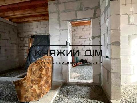 будинок за адресою Польова
