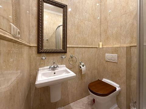 квартира за адресою Панаса Мирного вул., 17