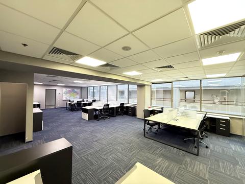 коммерческая по адресу Богдана Хмельницкого ул., 17/52