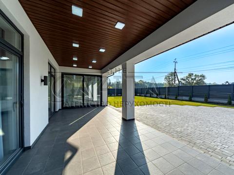 дом по адресу Спасо-Преображенська