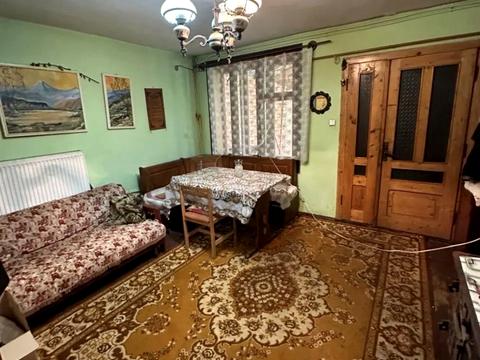 будинок за адресою Богдана Хмельницького, 33