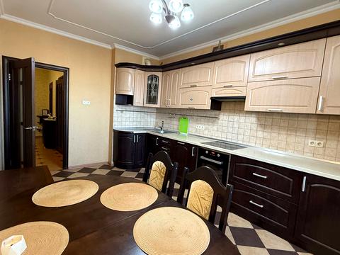 квартира за адресою Бориспільська вул., 4
